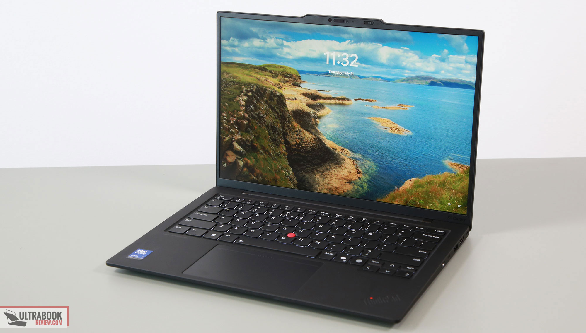 ThinkPad X1 Carbon gen 14 i X9 15p — premiumowe ultrabooki na Panther Lake